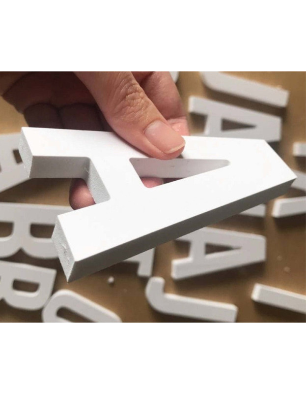 Letra em PVC Expandido 10mm